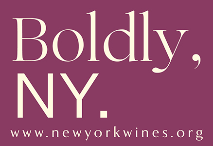 ニューヨークワイン＆グレープ財団のロゴ